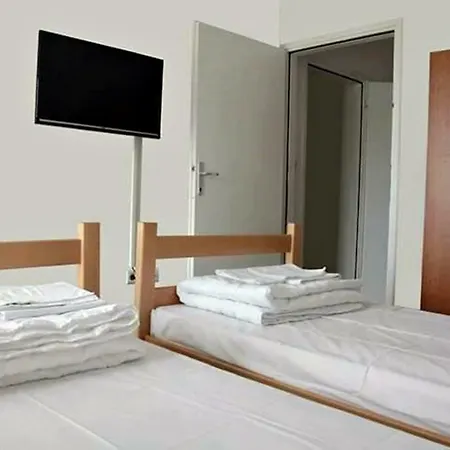 Guest house Val 4*